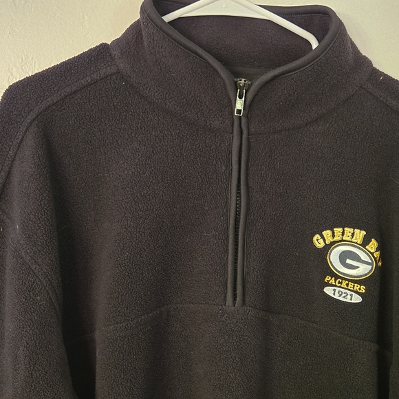 Green Bay Packers Black Quarter-Zip Sweater - Picture 3 of 6